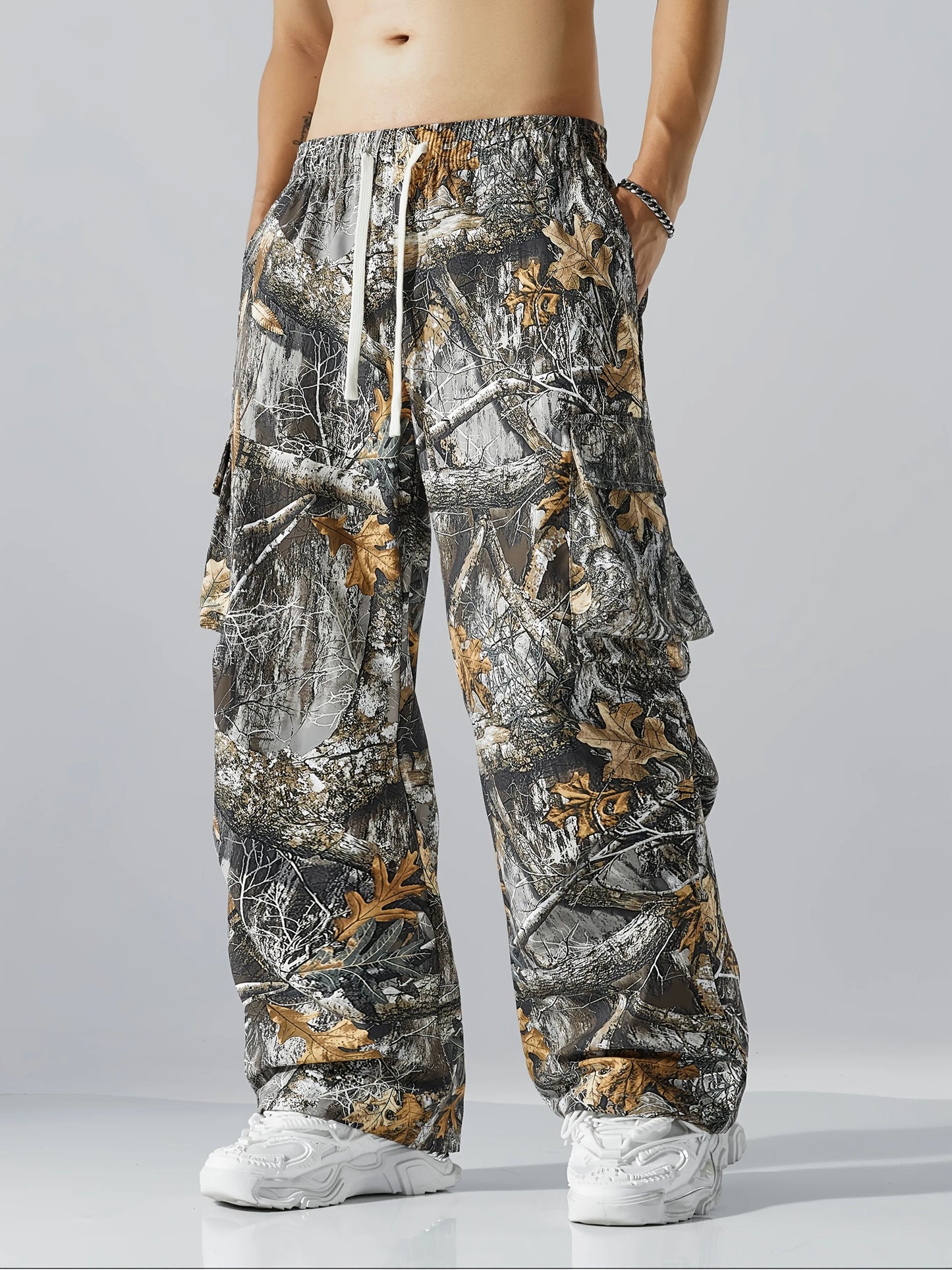 Three-color  Camouflage Leaf Pattern