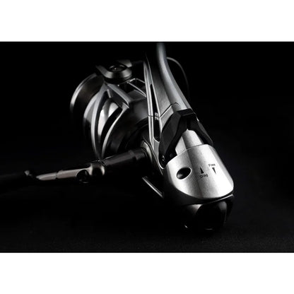 Lightweight Baitfeeder Saltwater Reel